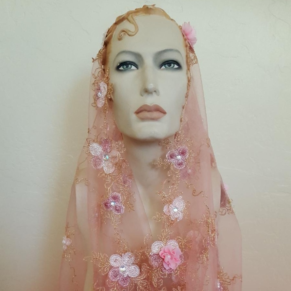 Blush Gold Lace Gatsby 20's Veil Headpiece Set - Picture 6 of 12